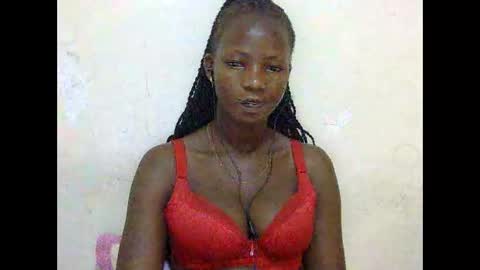 Snapshot of realqueen_ chatting on March 5, 2025, 3:08 am queen online show from March 5, 2025, 3:08 am