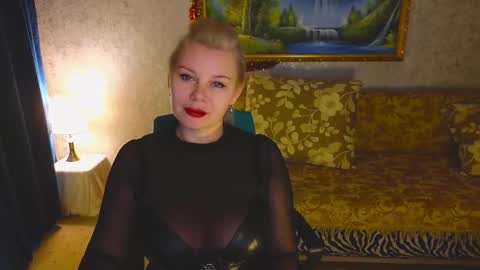 Snapshot of reasonforpassion_ chatting on November 30, 2025, 2:32 pm Im a little sick. Ill be back soon. online show from November 30, 2025, 2:32 pm