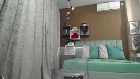 Snapshot of rebecablackx chatting on November 22, 2025, 4:44 am rebecablackx online show from November 22, 2025, 4:44 am