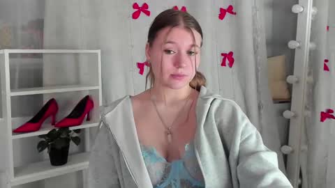 Snapshot of rebecca_____ chatting on January 10, 2025, 7:21 pm rebecca_____ online show from January 10, 2025, 7:21 pm