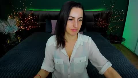 Snapshot of rebecca_diamonds chatting on March 6, 2025, 7:03 am rebecca_diamonds online show from March 6, 2025, 7:03 am