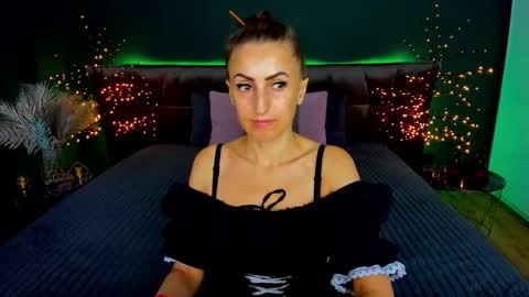 Snapshot of rebecca_diamonds chatting on September 23, 2025, 6:16 am rebecca_diamonds online show from September 23, 2025, 6:16 am