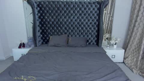 Snapshot of rebecca_diamonds chatting on October 13, 2025, 5:07 am rebecca_diamonds online show from October 13, 2025, 5:07 am