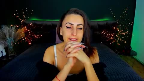 Snapshot of rebecca_diamonds chatting on November 13, 2025, 7:51 am rebecca_diamonds online show from November 13, 2025, 7:51 am