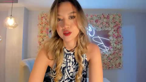 Rebe online show from October 13, 2025, 6:41 pm