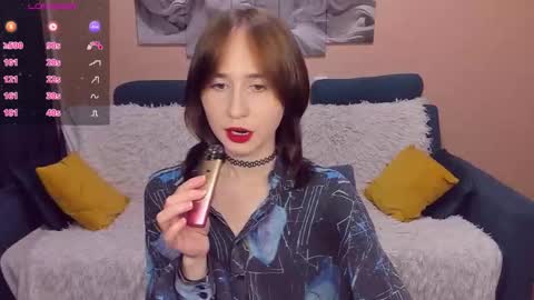 RebeccaWind online show from September 22, 2025, 11:45 am