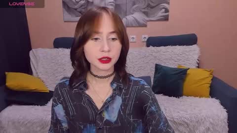 RebeccaWind online show from October 6, 2025, 11:51 am