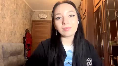 Sofia online show from December 4, 2025, 2:04 pm