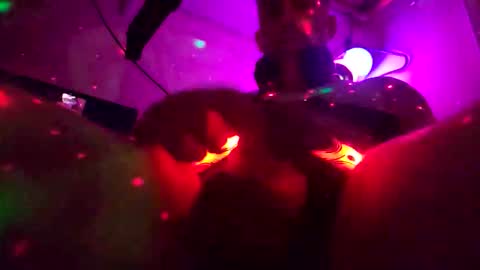 RelentlessEdger online show from October 26, 2025, 2:28 am