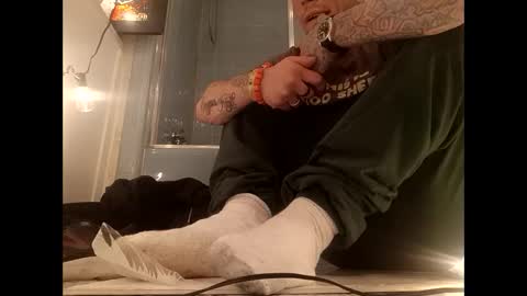 Snapshot of recka810 chatting on January 5, 2025, 8:00 pm recka810 online show from January 5, 2025, 8:00 pm