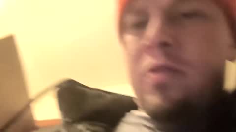 Snapshot of recka810 chatting on March 10, 2025, 12:26 pm recka810 online show from March 10, 2025, 12:26 pm