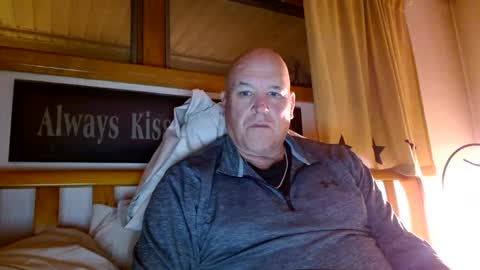 Snapshot of recman15 chatting on October 13, 2025, 1:05 am Mtn. Man online show from October 13, 2025, 1:05 am