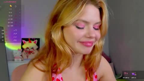 red__candy online show from October 22, 2025, 1:00 pm