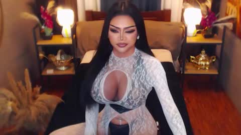 Snapshot of red_ivyy chatting on November 12, 2025, 8:30 pm AsianRedivy online show from November 12, 2025, 8:30 pm