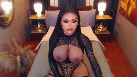 Snapshot of red_ivyy chatting on December 3, 2025, 11:52 am AsianRedivy online show from December 3, 2025, 11:52 am