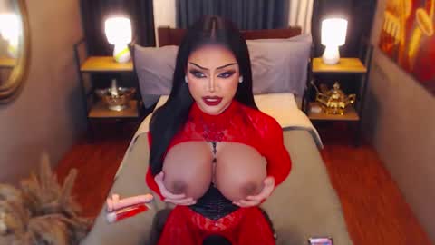 Snapshot of red_ivyy chatting on December 5, 2025, 11:19 am AsianRedivy online show from December 5, 2025, 11:19 am