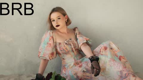 Snapshot of red_queeen chatting on February 28, 2025, 5:26 am QUEEN OF EVIL online show from February 28, 2025, 5:26 am