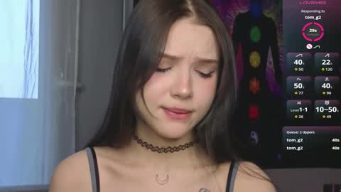 Mia online show from October 30, 2025, 4:14 am