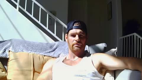 reddead7100 online show from October 8, 2025, 8:39 pm