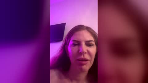 redheaddeviil online show from December 5, 2025, 7:28 am