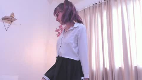 Snapshot of redmeloddy chatting on January 9, 2025, 7:18 pm Meloddy online show from January 9, 2025, 7:18 pm