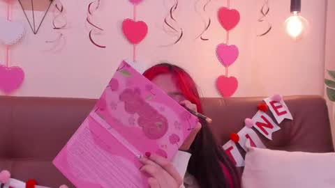 Snapshot of redmeloddy chatting on February 15, 2025, 8:11 pm Meloddy online show from February 15, 2025, 8:11 pm