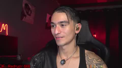 Red online show from October 28, 2025, 5:48 pm