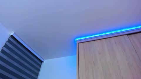 Snapshot of redski77 chatting on December 23, 2024, 9:38 am redski77 online show from December 23, 2024, 9:38 am