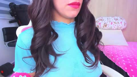 Snapshot of redski77 chatting on January 20, 2025, 9:24 am redski77 online show from January 20, 2025, 9:24 am