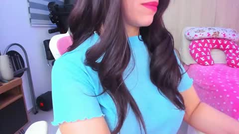 Snapshot of redski77 chatting on January 24, 2025, 9:17 am redski77 online show from January 24, 2025, 9:17 am