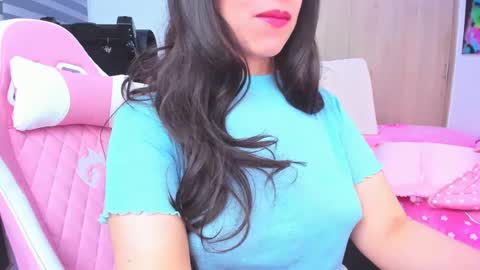 Snapshot of redski77 chatting on February 22, 2025, 9:56 am redski77 online show from February 22, 2025, 9:56 am