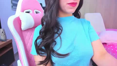 Snapshot of redski77 chatting on March 8, 2025, 6:21 am redski77 online show from March 8, 2025, 6:21 am