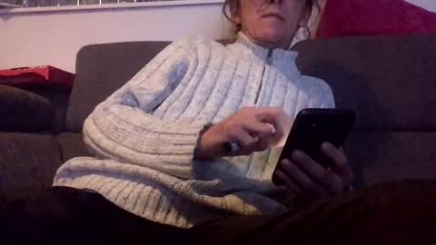 Snapshot of redspider1543 chatting on January 6, 2025, 4:02 pm Redspider154 online show from January 6, 2025, 4:02 pm