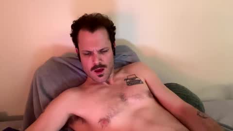 Snapshot of reed_thomas chatting on January 7, 2025, 5:54 am Reed Thomas online show from January 7, 2025, 5:54 am