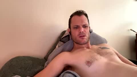 Snapshot of reed_thomas chatting on November 27, 2025, 8:33 pm Reed Thomas online show from November 27, 2025, 8:33 pm