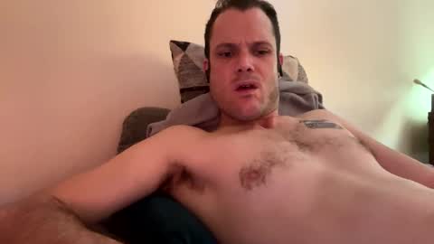 Snapshot of reed_thomas chatting on December 5, 2025, 7:06 am Reed Thomas online show from December 5, 2025, 7:06 am