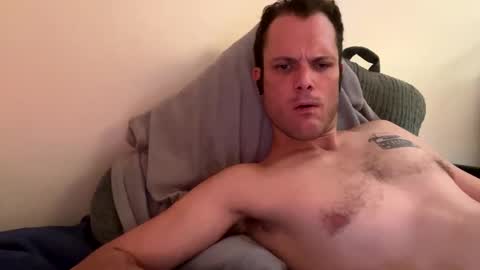 Snapshot of reed_thomas chatting on December 14, 2025, 1:00 am Reed Thomas online show from December 14, 2025, 1:00 am