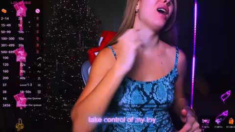 reggieMeow online show from December 29, 2024, 11:18 pm