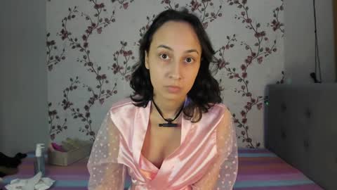 Snapshot of reginamoon12 chatting on February 2, 2025, 4:32 pm Alisa online show from February 2, 2025, 4:32 pm