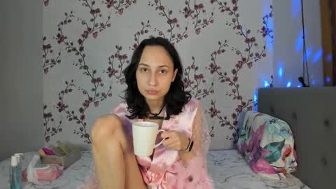 Snapshot of reginamoon12 chatting on February 12, 2025, 5:26 pm Alisa online show from February 12, 2025, 5:26 pm