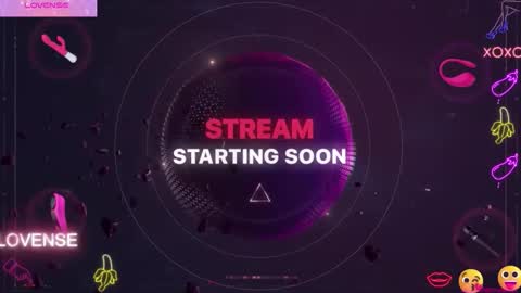 Snapshot of reginamoon12 chatting on October 4, 2025, 1:09 pm Alisa online show from October 4, 2025, 1:09 pm