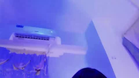 reginarose online show from March 8, 2025, 6:10 am