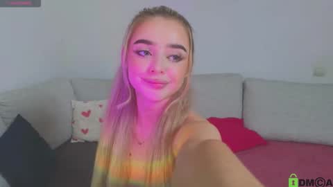 Anna online show from September 10, 2025, 3:23 pm