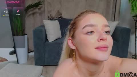 Snapshot of relax_time_ chatting on September 26, 2025, 3:27 pm Anna online show from September 26, 2025, 3:27 pm