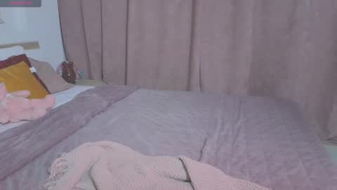 Anna online show from September 27, 2025, 1:38 pm