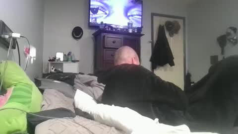 remshotdt online show from November 11, 2025, 6:35 am