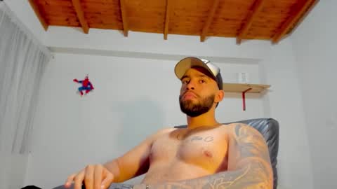 Rmy Steen online show from October 29, 2025, 2:03 am