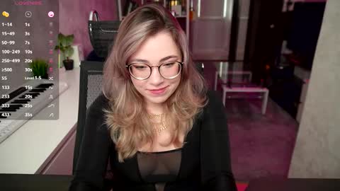 RemyWild online show from October 4, 2025, 12:14 pm