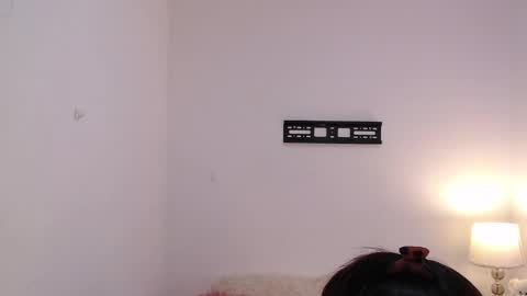 renataj online show from November 22, 2025, 9:19 am