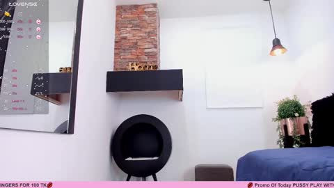 Snapshot of renataruiz_rr chatting on March 1, 2025, 3:16 pm online show from March 1, 2025, 3:16 pm